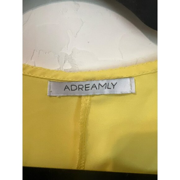 Adreamly OS Bathing Suit Cover Up Yellow with White Pom Pom Fringe One Size - Picture 3 of 5